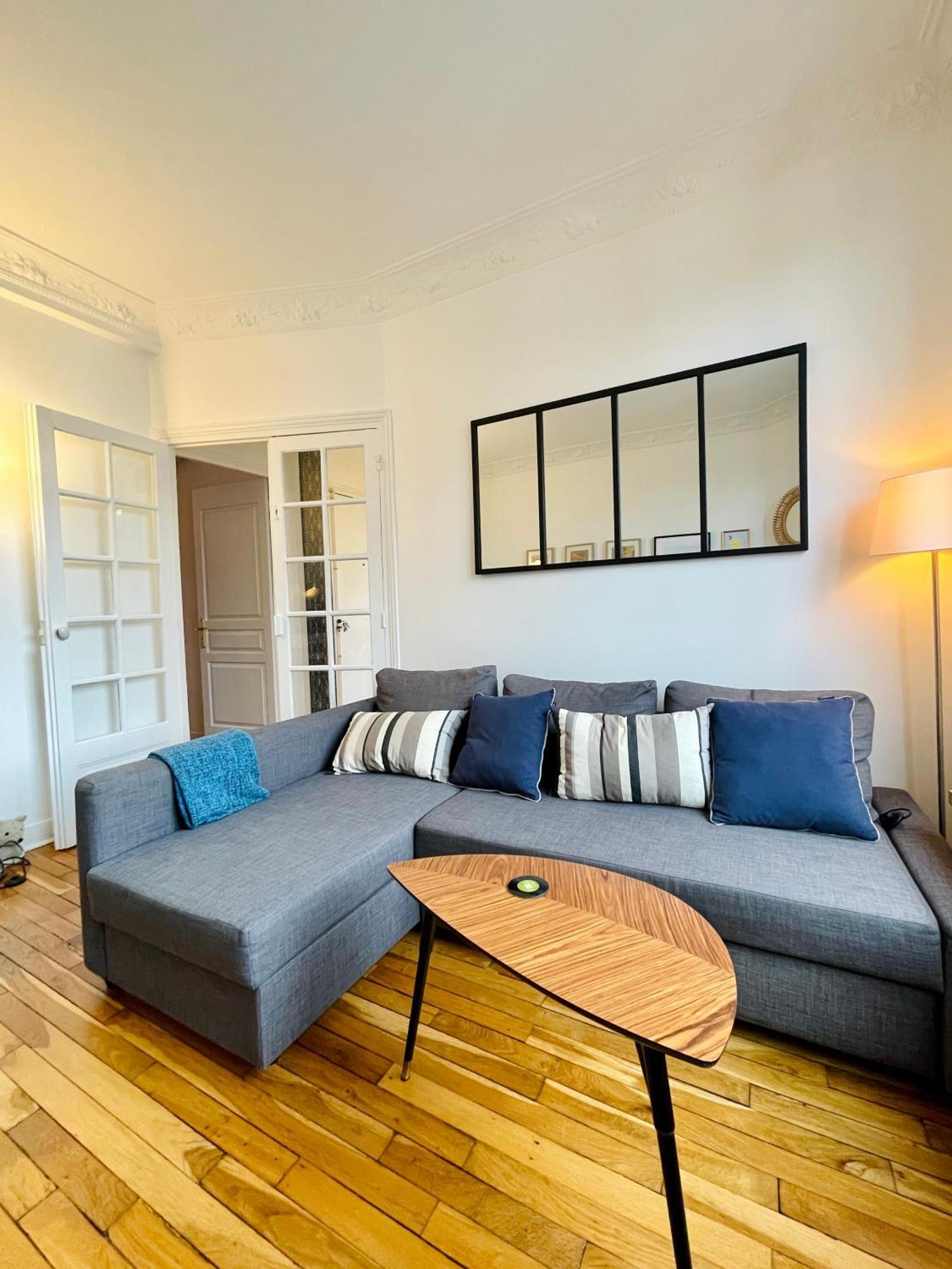 Ferienwohnung Le Vuitton Asnieres - 2 Pieces A 15 Min De Paris Exterior foto